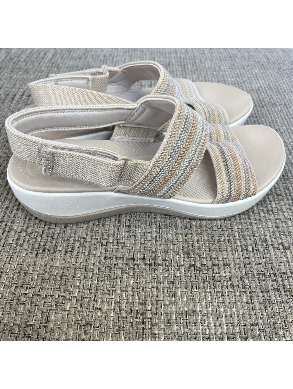 New! Clarks Arla Stroll Women's Sandal Size 8.5 Beige New w/ Tags $70 MSRP Slide